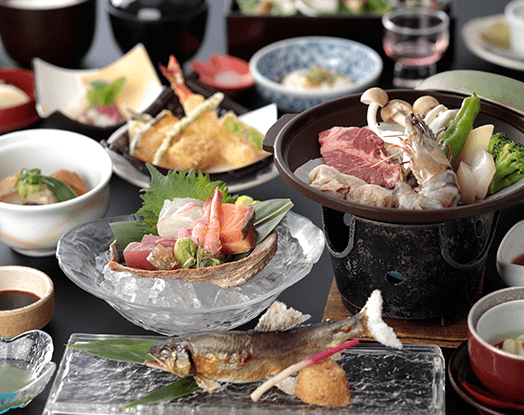 ご長寿のお祝いを温泉旅館で。心温まる日帰り記念日プラン【不死王閣】