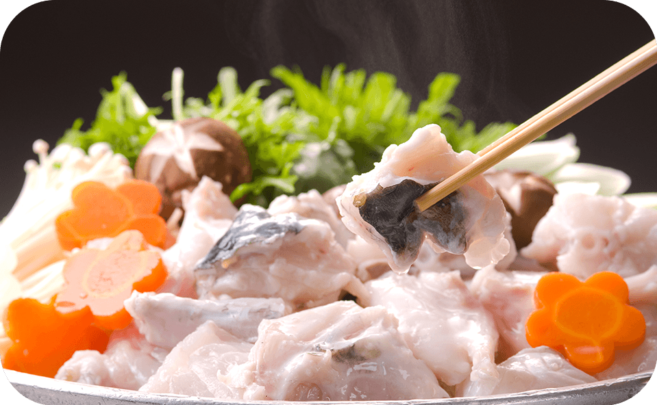 コクと弾力が魅力のキジ鍋。出汁の旨みと鶏肉の風味が調和