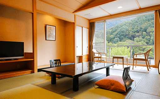 3時間のリザーブでお部屋と温泉を満喫。日帰り温泉旅プラン【不死王閣】