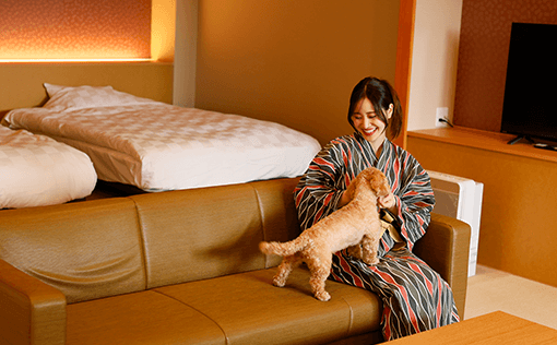 お部屋で愛犬とリラックス。ペットと一緒に特別なひとときを【不死王閣】