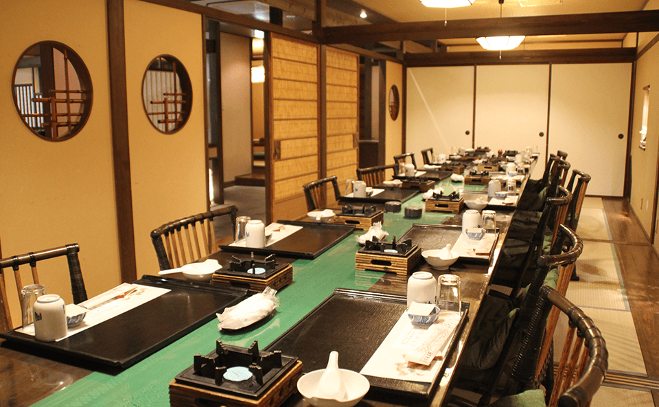 個室グループ宴席の様子 1