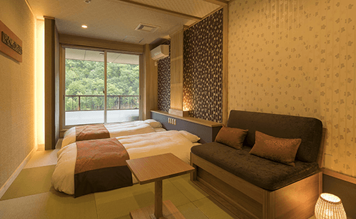 和の趣あふれる客室。ご予算に応じて選べる多彩な部屋タイプ【不死王閣】
