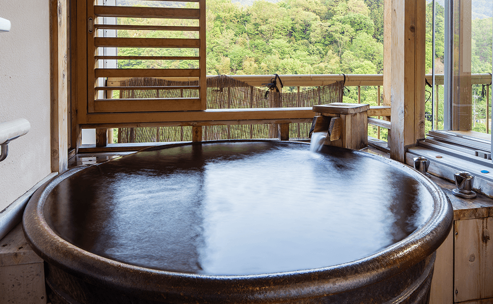 アジアンリゾートを思わせる露天風呂