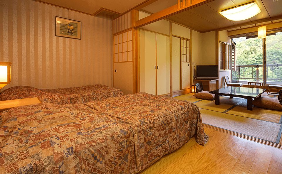 ちょっとモダンなアジアンテイストの空間