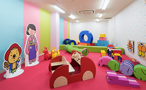 小さなお子様が遊べるキッズルーム。家族みんなで安心して過ごせる宿【不死王閣】