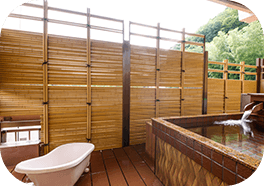 ペット同伴OK！露天風呂付客室で愛犬と過ごす温泉旅