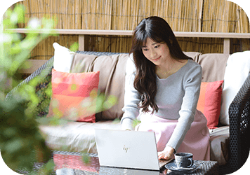 お部屋はもちろん、パブリックスペースもワーキングスペースとして利用OK♪